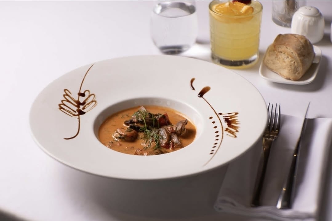 AI luxury dining digital transformation